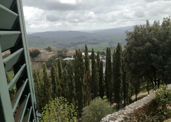 Vacation Apartment Rentals in Volterra